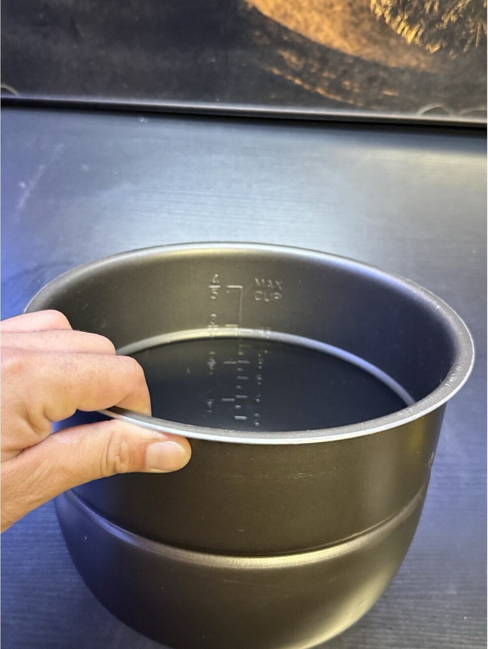 Instant Pot Compatible Non-Stick Inner Pot (8-Cup Max) - Picture 4 of 8